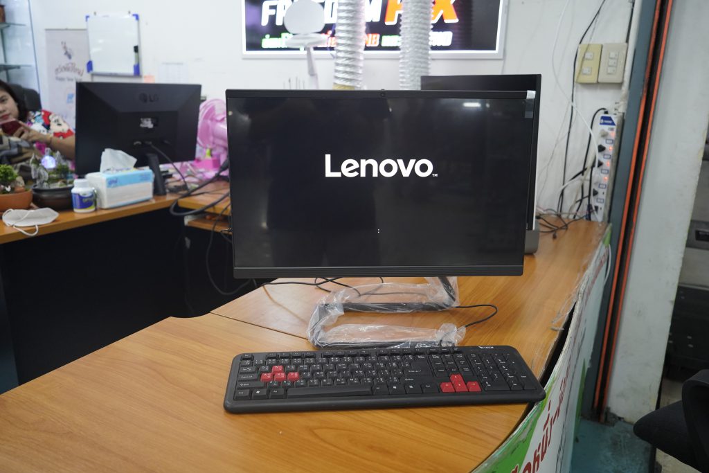 เปลี่ยนจอ Lenovo ideacentre A340-22AST ออลอินวัน จอแตก จอร้าว จอเสีย เปลี่ยนจอใหม่ พร้อมรับประกัน 6 เดือน