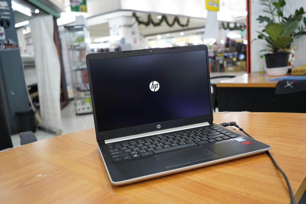 เปลี่ยนจอ Notebook HP 14S-14 14s-cf1016TX จอแตก จอร้าว จอเสีย จอเป็นเส้น เปลี่ยนจอใหม่ 14.0 FHD IPS 1920X1080