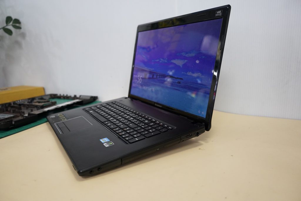 เปลี่ยนบอดี้เครื่อง LENOVO G770 G780 บอดี้แตก บอดี้พัง เวลาเปิดหน้าจอบอดี้อ้า