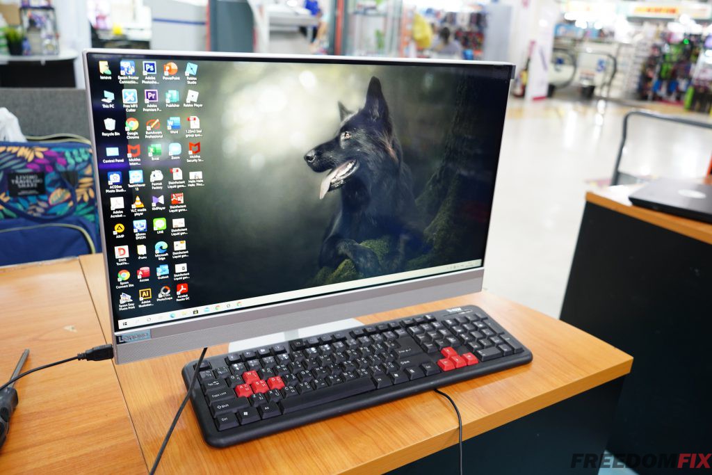 เปลี่ยนจอ ALL IN ONE Lenovo Ideacentre 300-20ISH