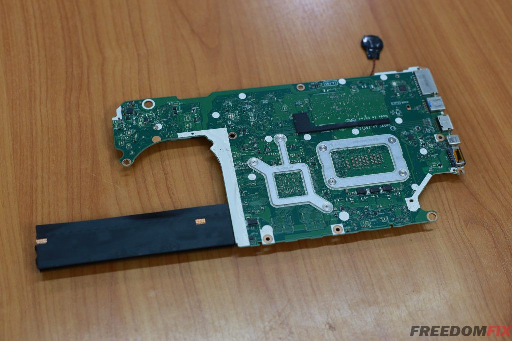 ซ่อมโน๊ตบุ๊ค ACER Aspire A715-72G เปิดไม่ติด ไฟไม่เข้า เครื่องพัง ใช้งานไม่ได้ เมนบอร์ดเสีย ภาคจ่ายไฟมีปัญหา