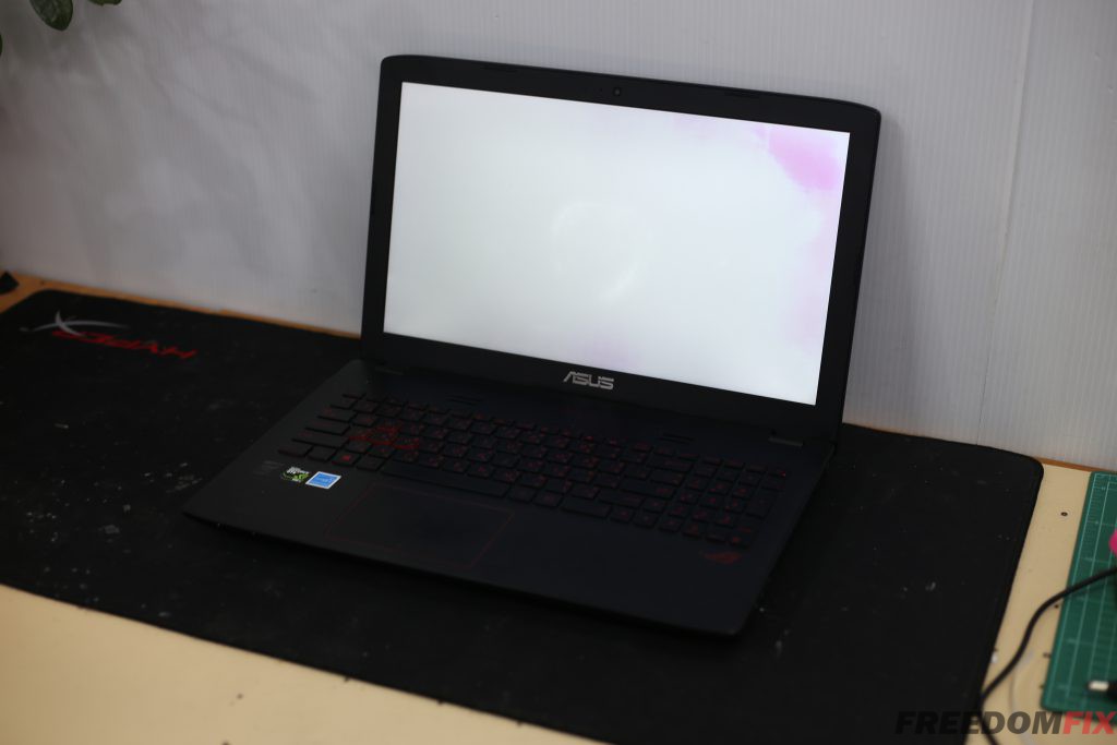 เปลี่ยนจอโน๊ตบุ๊ค ASUS GL552 จอขาว จอเสีย จอเป็นเส้น เปลี่ยนจอใหม่ 15.6 นิ้ว FHD IPS LINE: FREEDOMFIX พันทิพย์งามวงศ์วาน