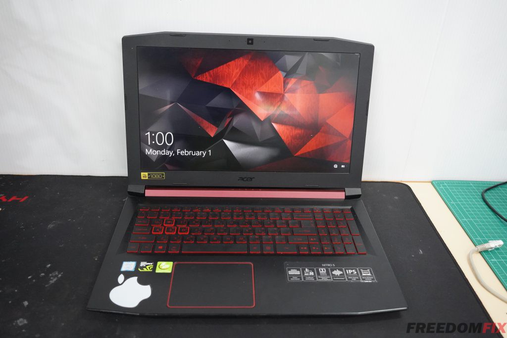 รับเปลี่ยนบานพับ ซ่อมกรอบจอ ACER Nitro 5 AN515 กรอบแตก บานพับหัก เวลาเปิดเครื่อง จอแตก จออ้า เปิดพับจอไม่ได้ LINE @FREEDOMFIX