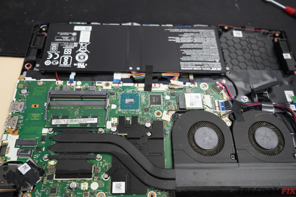 รับเปลี่ยนบานพับ ซ่อมกรอบจอ ACER Nitro 5 AN515 กรอบแตก บานพับหัก เวลาเปิดเครื่อง จอแตก จออ้า เปิดพับจอไม่ได้ LINE @FREEDOMFIX