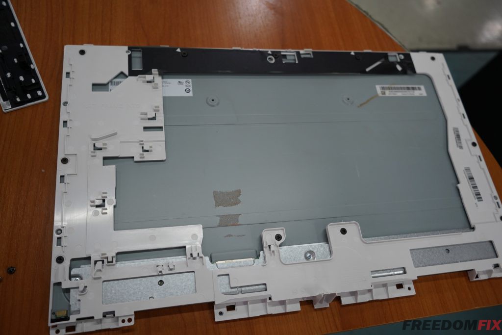 เปลี่ยนจอ HP 22-C 22-C1068D ALL-IN-ONE (ออลอินวัน) จอแตก จอร้าว จอเสีย จอเป็นเส้น