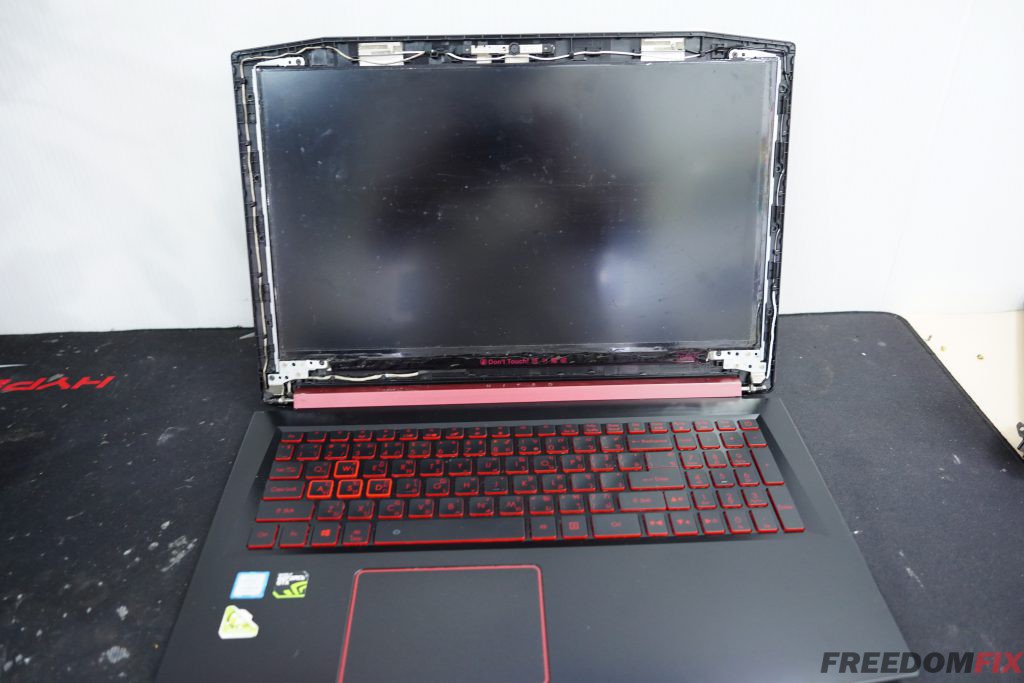 รับเปลี่ยนกรอบจอ ACER Nitro 5 กรอบจอแตก บอดี้แตก เปลี่ยนบอดี้ใหม่ ฝาจอแตก อ้า เปิดปิดเครื่องไม่ได้ รุ่นเครื่อง AN515-51 LINE @FREEDOMFIX