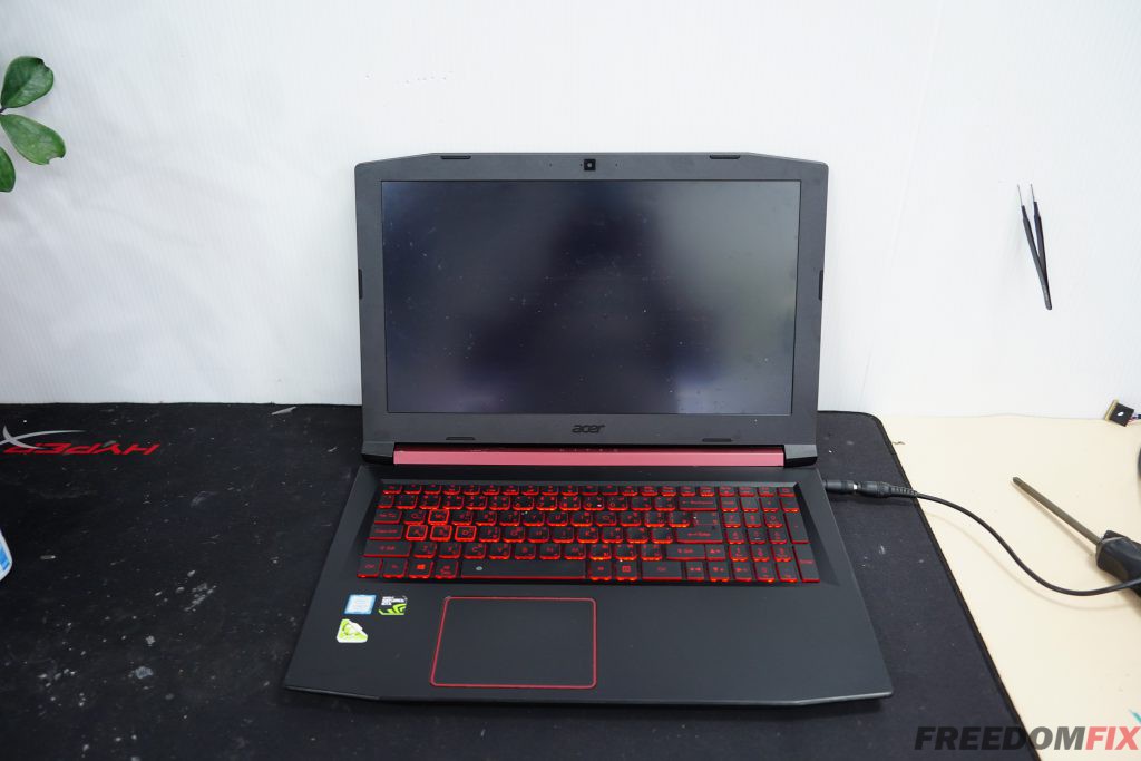 รับเปลี่ยนกรอบจอ ACER Nitro 5 กรอบจอแตก บอดี้แตก เปลี่ยนบอดี้ใหม่ ฝาจอแตก อ้า เปิดปิดเครื่องไม่ได้ รุ่นเครื่อง AN515-51 LINE @FREEDOMFIX