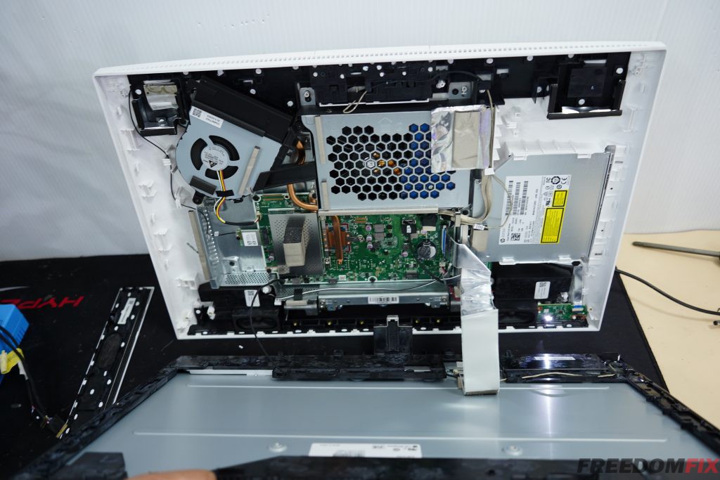 รับเปลี่ยนจอคอม ออลอินวัน HP 22-d 22-df0201d 21.5 นิ้ว จอแตก จอร้าว จอเสีย จอเป็นเส้น จอพัง เปลี่ยนจอใหม่ได้ครับ LINE @FREEDOMFIX