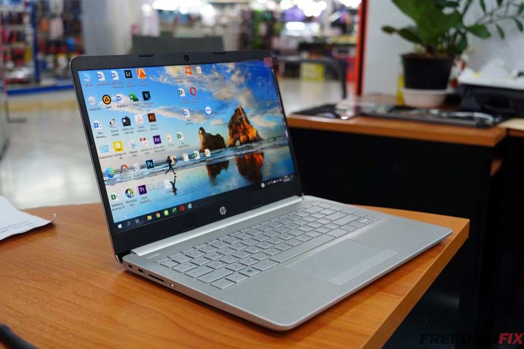 รับเปลี่ยนจอโน๊ตบุ๊ค HP 14S-DK 14S-DK0110AU 14 นิ้ว FHD IPS จอแตก จอร้าว จอเสีย จอเป็นเส้น เปลี่ยนจอใหม่ LINE @FREEDOMFIX