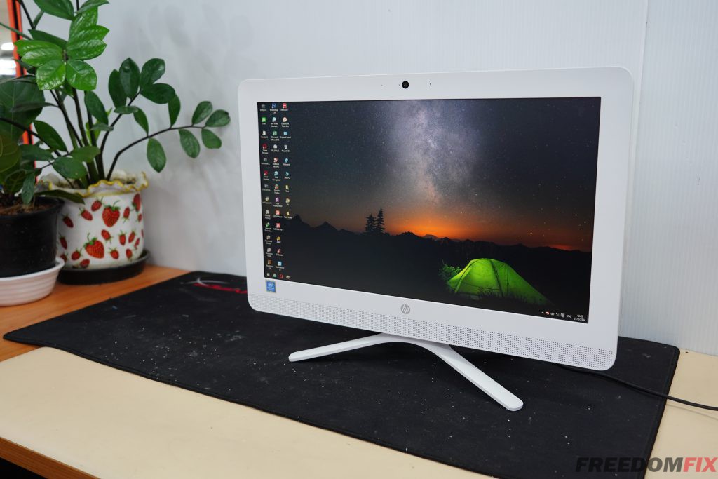 รับเปลี่ยนจอคอม ออลอินวัน HP 20-C407D 19.5 นิ้ว จอแตก จอร้าว จอเสีย จอเป็นเส้น เปลี่ยนจอใหม่ ได้ครับ LINE @FREEDOMFIX