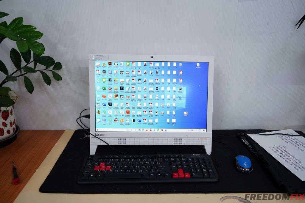 รับเปลี่ยนจอคอม ออลอินวัน LENOVO 310-20IAP จอแตก จอร้าว จอเสีย จอตก จอเป็นเส้น เปลี่ยนจอใหม่ LINE @FREEDOMFIX
