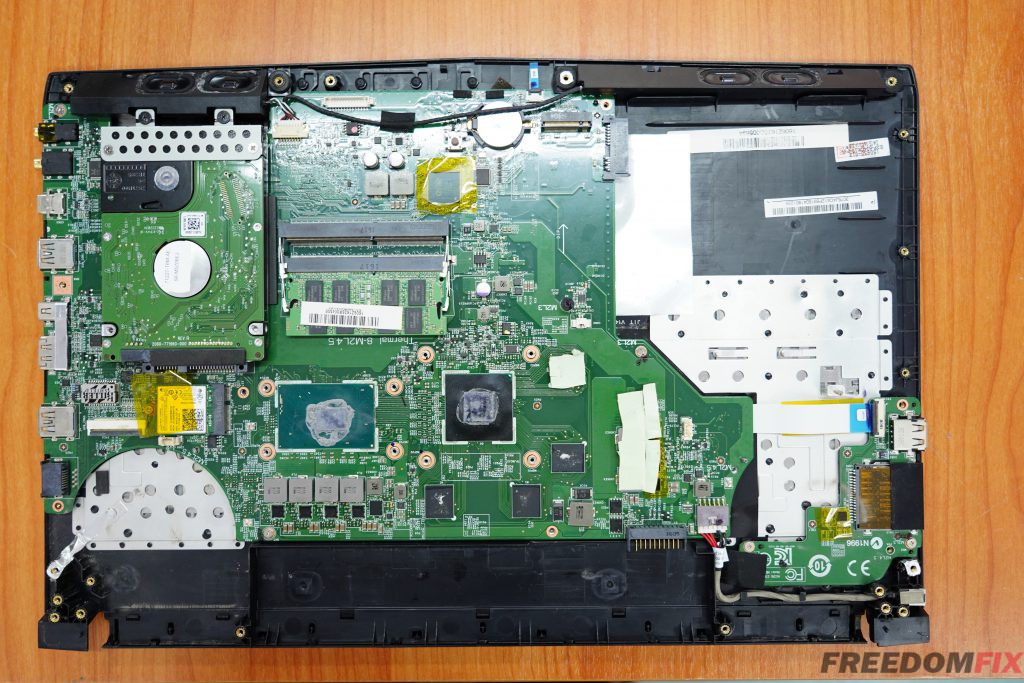 รับเปลี่ยนคีย์บอร์ด MSI GL62 6QF Keyboard เสีย กดไม่ติด ปุ่มหลุด น้ำหกใจ ปุ่มเสีย เปลี่ยนแป้นพิมพ์ใหม่ แบบมีไฟ LINE @FREEDOMFIX