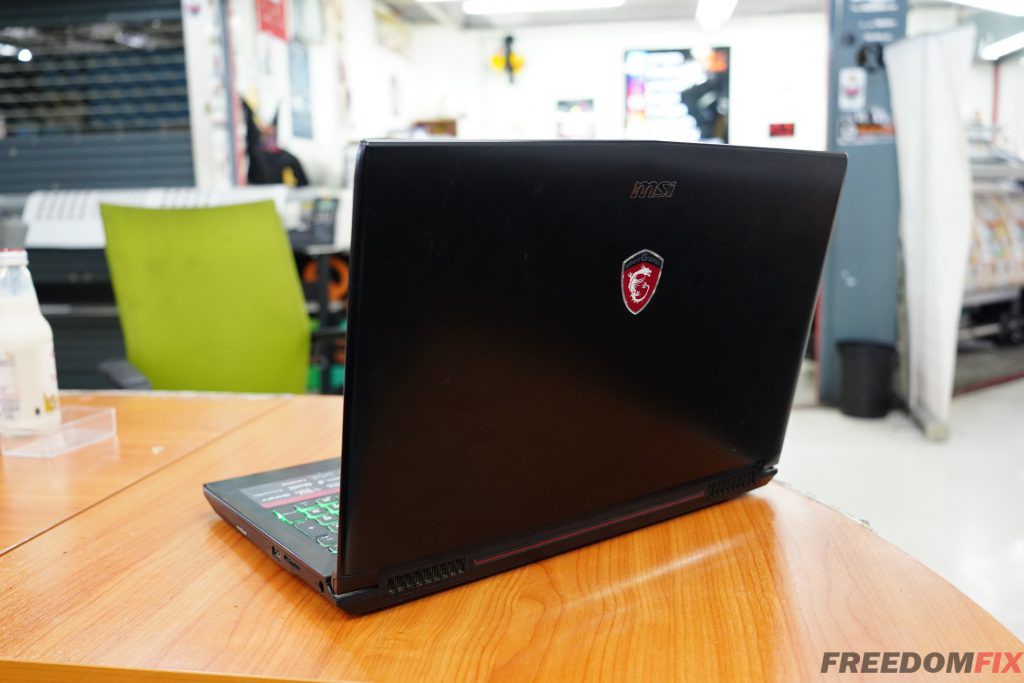 รับเปลี่ยนคีย์บอร์ด MSI GL62 6QF Keyboard เสีย กดไม่ติด ปุ่มหลุด น้ำหกใจ ปุ่มเสีย เปลี่ยนแป้นพิมพ์ใหม่ แบบมีไฟ LINE @FREEDOMFIX