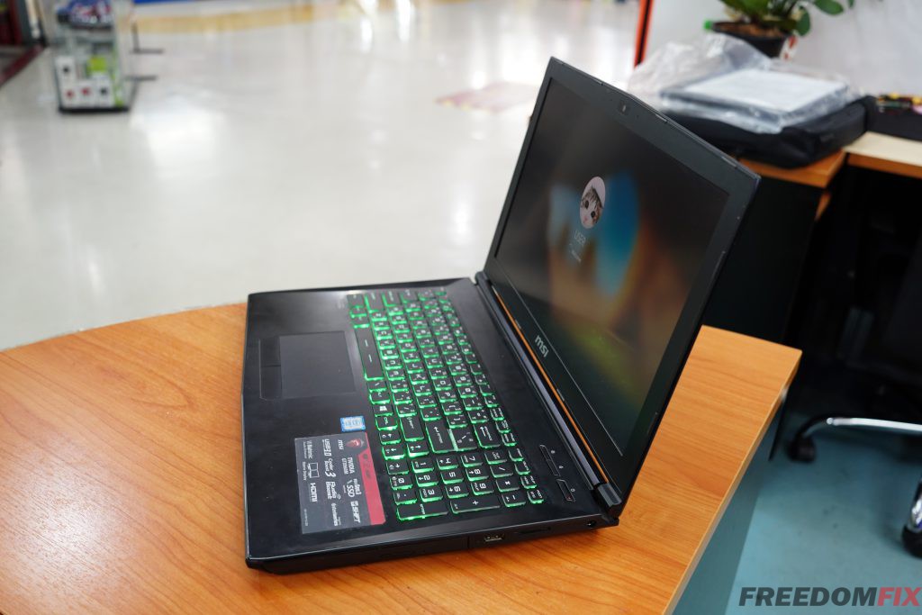 รับเปลี่ยนคีย์บอร์ด MSI GL62 6QF Keyboard เสีย กดไม่ติด ปุ่มหลุด น้ำหกใจ ปุ่มเสีย เปลี่ยนแป้นพิมพ์ใหม่ แบบมีไฟ LINE @FREEDOMFIX