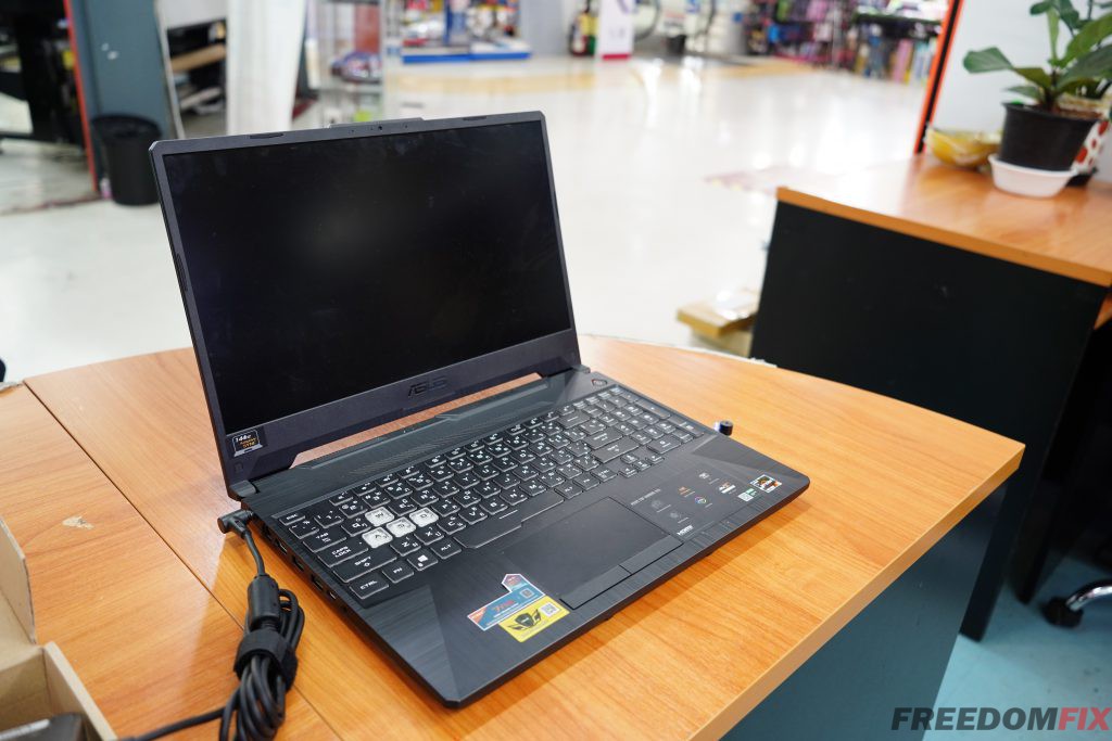 รับซ่อมโน๊ตบุ๊ค ASUS FX505 FX505D เปิดไม่ติด ไฟไม่เข้า เครื่องพัง ใช้งานไม่ได้ เมนบอร์ดเสีย ภาคจ่ายไฟมีปัญหา LINE @FREEDOMFIX