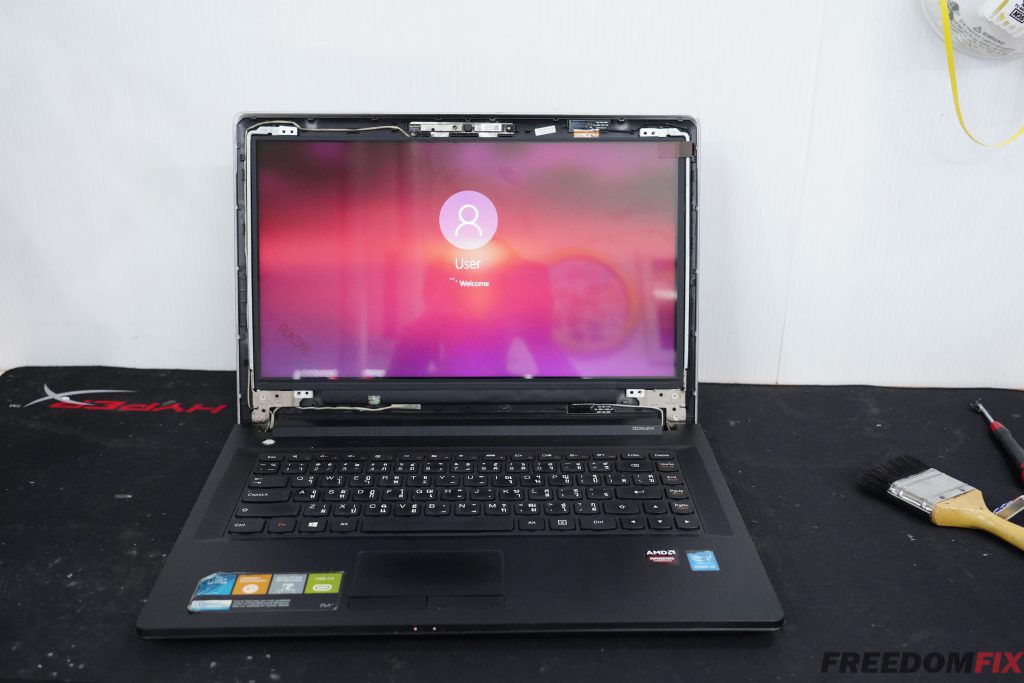 รับเปลี่ยนจอโน๊ตบุ๊ค LENOVO G40 G40-70 จอแตก จอร้าว จอเสีย จอเป็นเส้น จอเป็นวงดำ เปลี่ยนจอใหม่ LINE @FREEDOMFIX