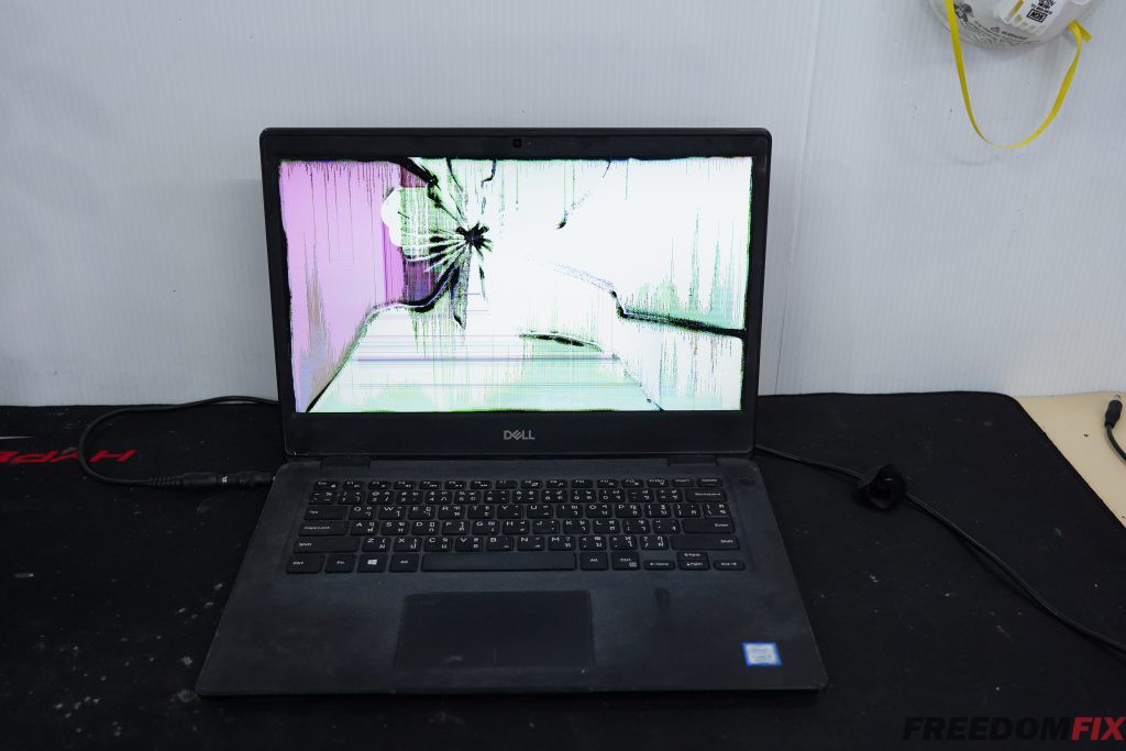 รับเปลี่ยนจอโน๊ตบุ๊ค DELL Latitude 3400 HD 1366X768 จอแตก จอร้าว จอเสีย จอเป็นเส้น เปลี่ยนจอใหม่ LINE @FREEDOMFIX