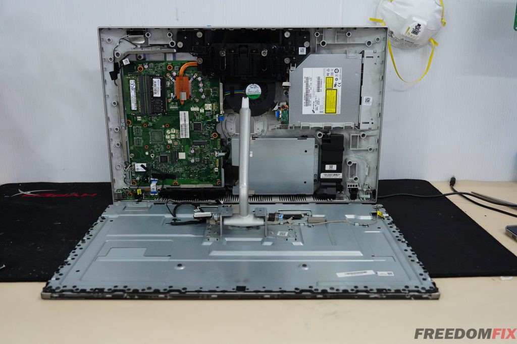 เปลี่ยนจอคอม ออลอินวัน LENOVO 520-22AST 21.5 นิ้ว จอแตก จอร้าว จอเสีย จอเป็นเส้น เปลี่ยนจอใหม่