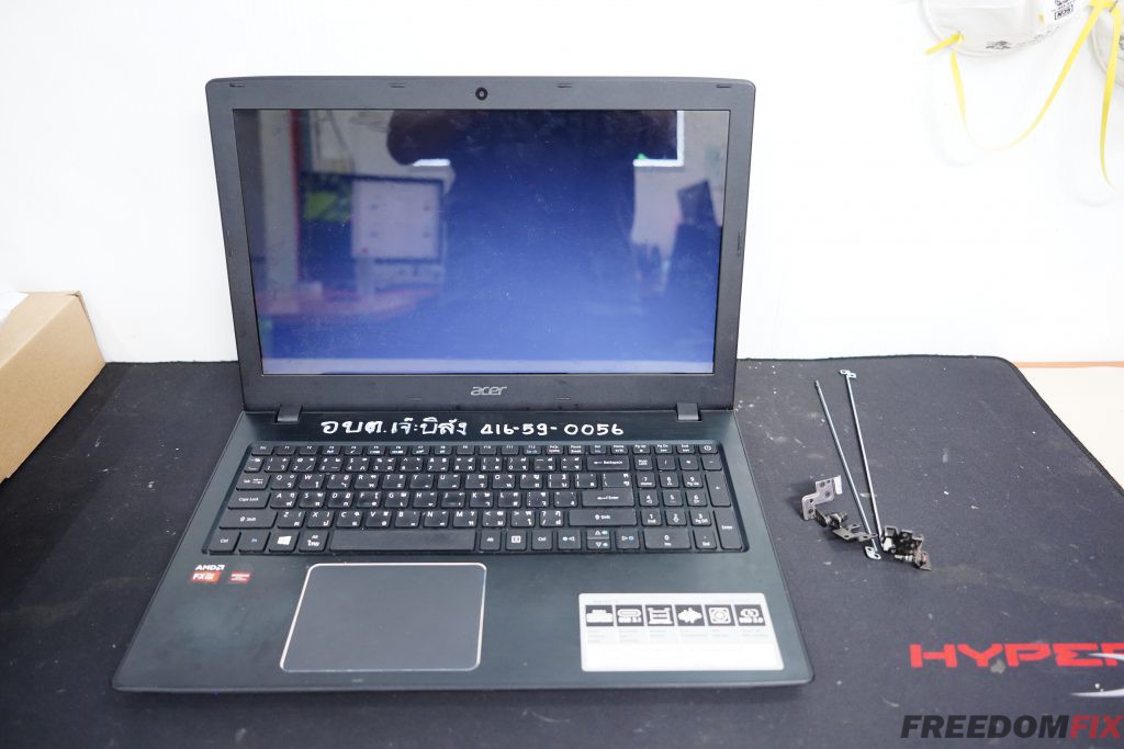 รับเปลี่ยนบานพับ ซ่อมกรอบจอ ACER E5-553G กรอบจอแตก บานพับหัก ต้องเปลี่ยนบานพับ พร้อมซ่อมกรอบจอ LINE @FREEDOMFIX