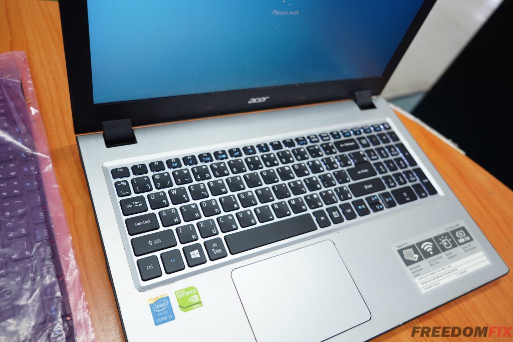 รับเปลี่ยนคีย์บอร์ด ACER Aspire V15 V3-574G มีไฟ คีย์บอร์ดเสีย กดไม่ติด ปุ่มเสีย คีย์บอร์ดพัง LINE @FREEDOMFIX
