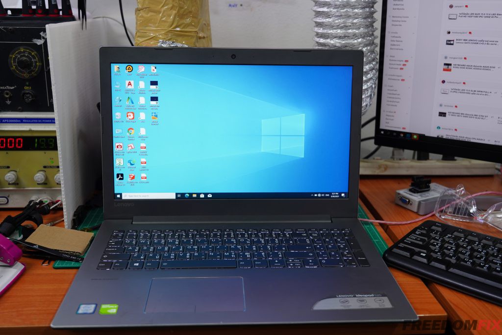 รับซ่อมโน๊ตบุ๊ค LENOVO Ideapad 520 เปิดไม่ติด ไฟไม่เข้า เมนบอร์ดเสีย ภาคจ่ายมีปัญหา LINE @FREEDOMFIX