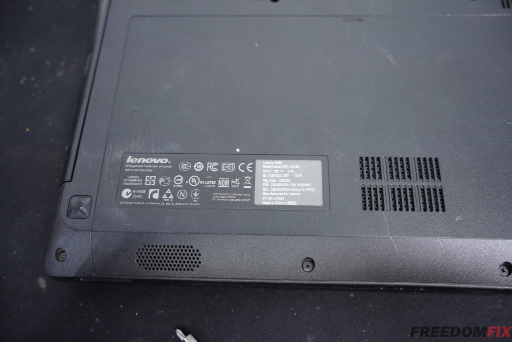 รับเปลี่ยนจอโน๊ตบุ๊ค LENOVO G480 G485 จอแตก จอร้าว จอเสีย จอเป็นเส้น  LINE @FREEDOMFIX