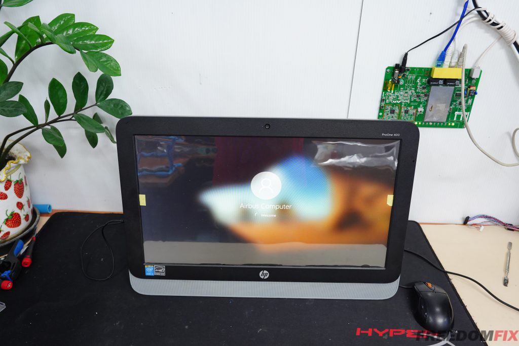 รับเปลี่ยนจอคอม ออลอินวัน HP 400 G1 AIO จอแตก จอร้าว จอเสีย จอเป็นเส้น จอพัง เปลี่ยจอใหม่ LINE @FREEDOMFIX
