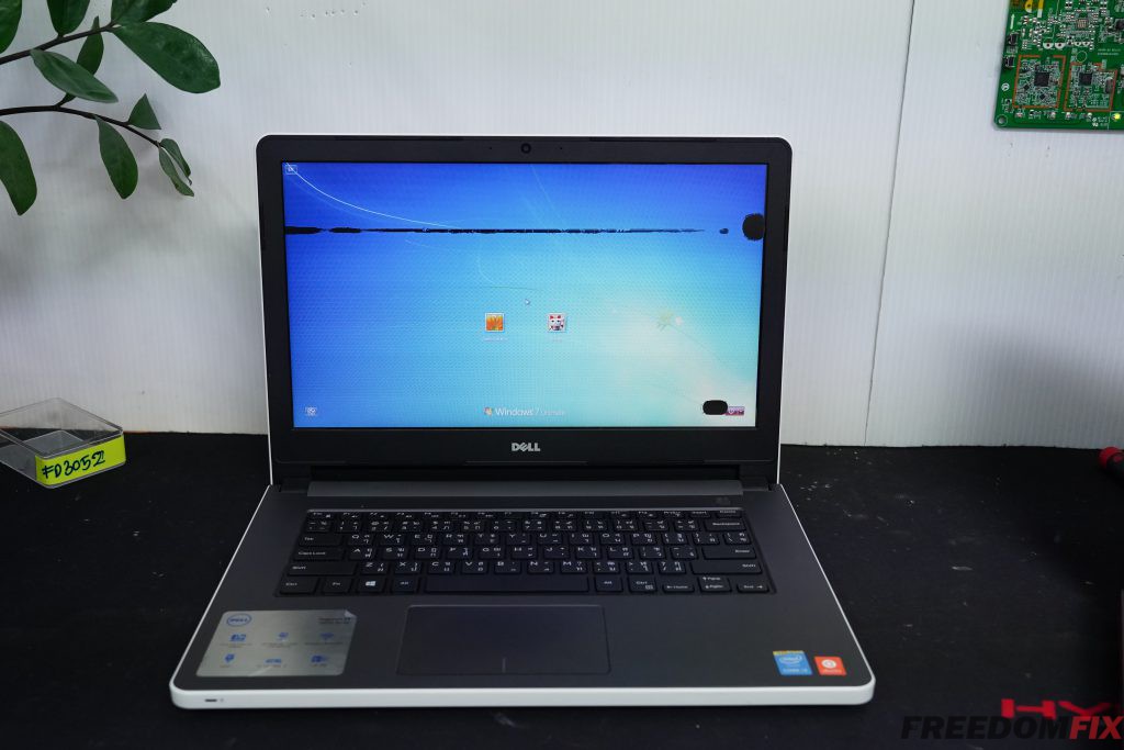 รับเปลี่ยนจอโน๊ตบุ๊ค DELL P64G 14.0 HD 5458 จอเสีย จอแตก จอร้าว จอเป็นเส้น จอเป็นวงดำ LINE @FREEDOMFIX