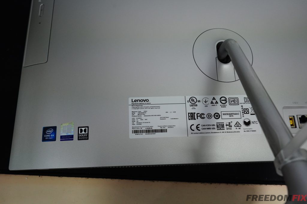 รับเปลี่ยนจอคอม AIO LENOVO 520-24IKU (จอธรรมดา ไม่ทัชสกรีน) จอแตก จอร้าว จอเสีย จอเป็นเส้น จอสั่น เปลี่ยนจอใหม่ LINE @FREEDOMFIX