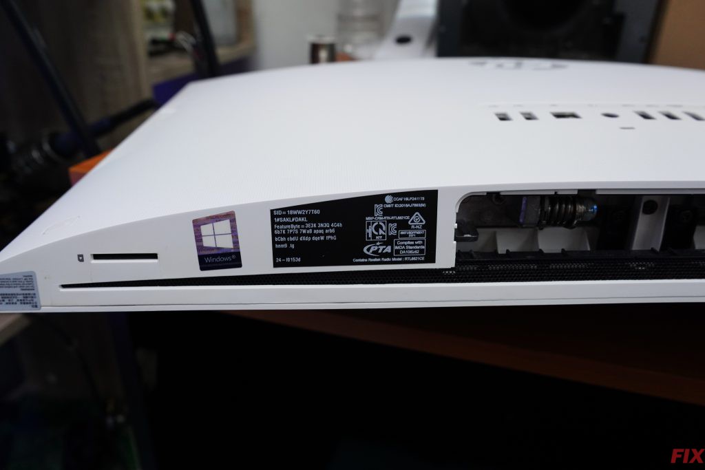 รับเปลี่ยนจอคอม ALL IN ONE HP 23.8 นิ้ว จอทัชสกรีน 24-f0153d จอแตก จอร้าว จอเสีย จอเป็นเส้น LINE @FREEDOMFIX