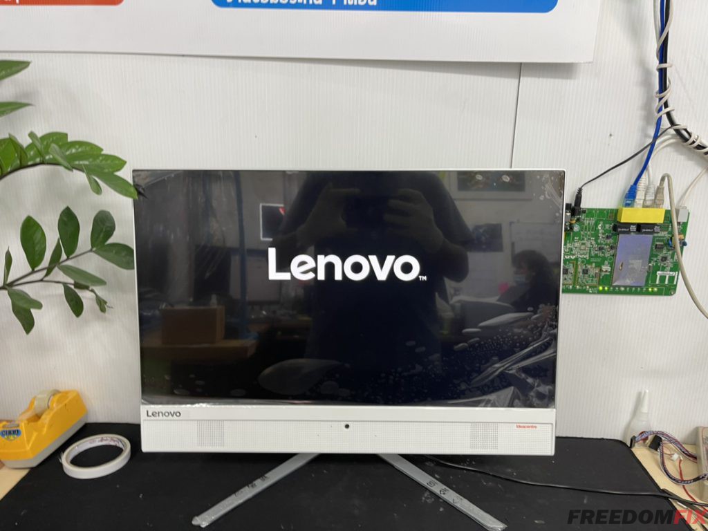 รับเปลี่ยนจอ ออลอินวัน Lenovo ideacentre AIO 510-23ISH 23 นิ้ว จอแตก จอร้าว จอเสีย จอเป็นเส้น LINE @FREEDOMFIX