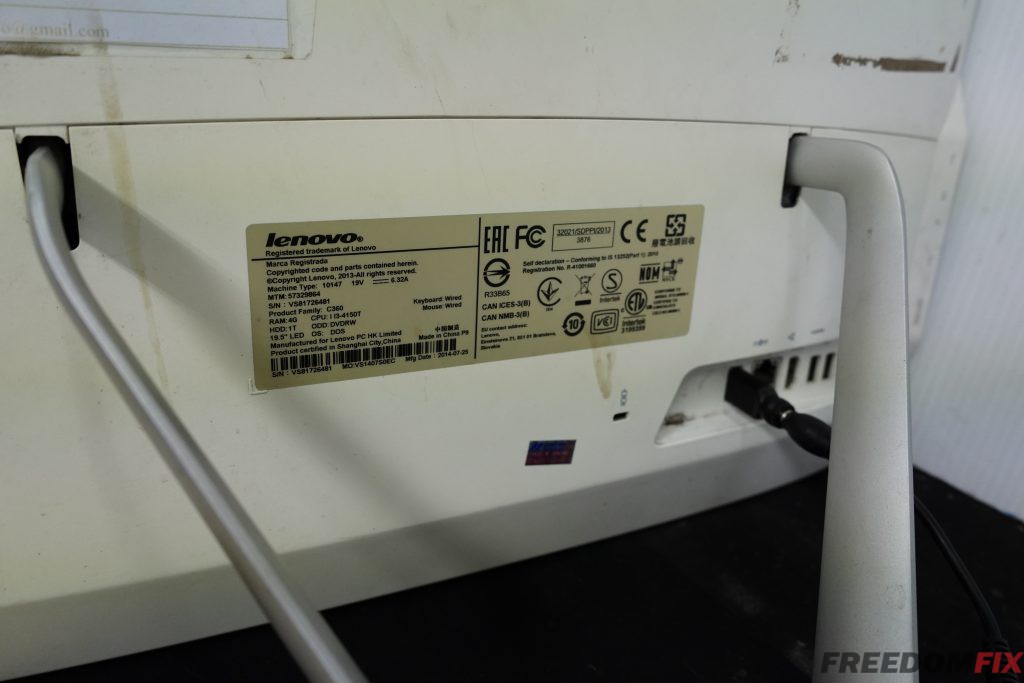 รับเปลี่ยนจอ AIO LENOVO C360 จอแตก จอร้าว จอเสีย จอเป็นเส้น เปลี่ยนจอใหม่ LINE @FREEDOMFIX